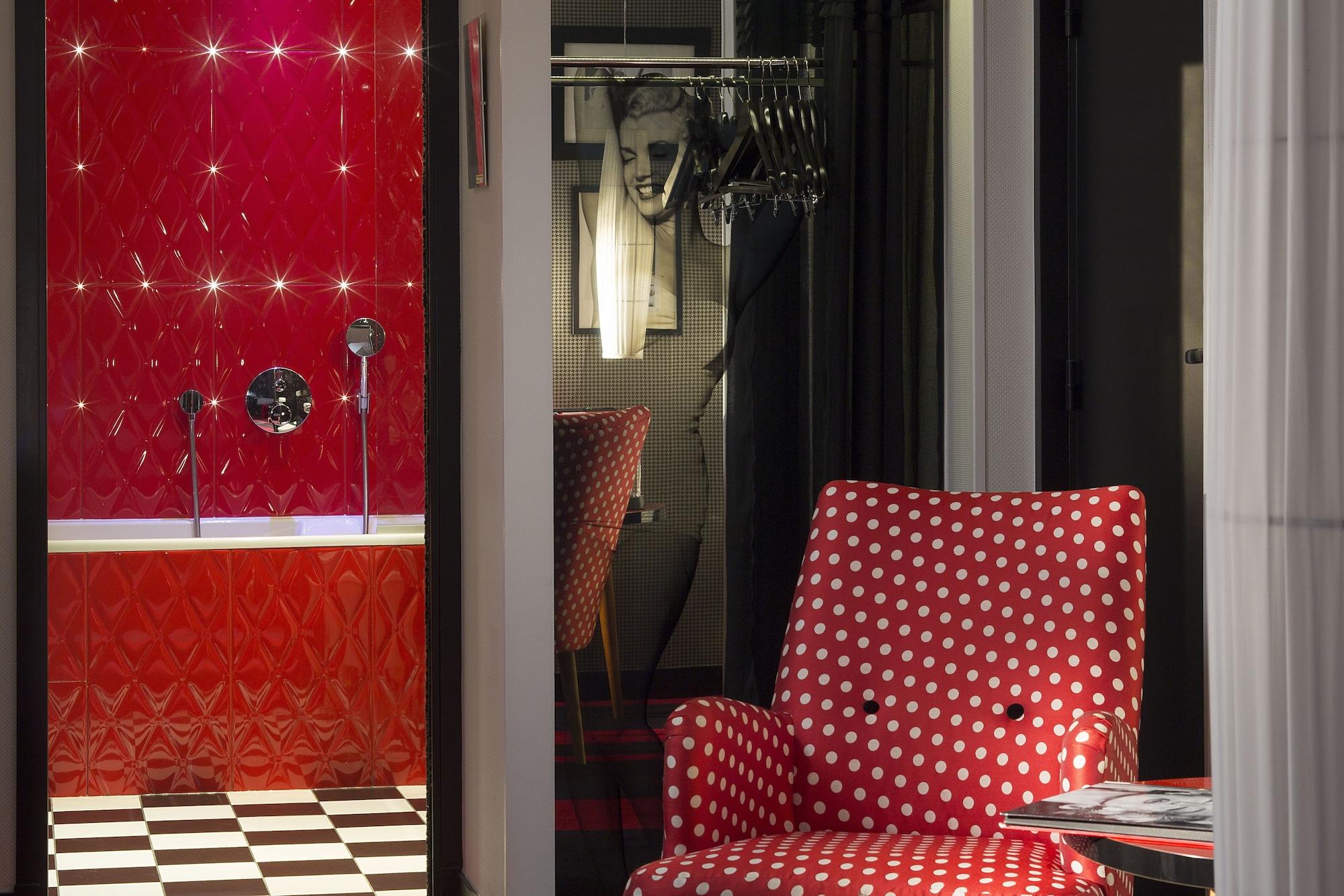 Platine Hotel Parigi