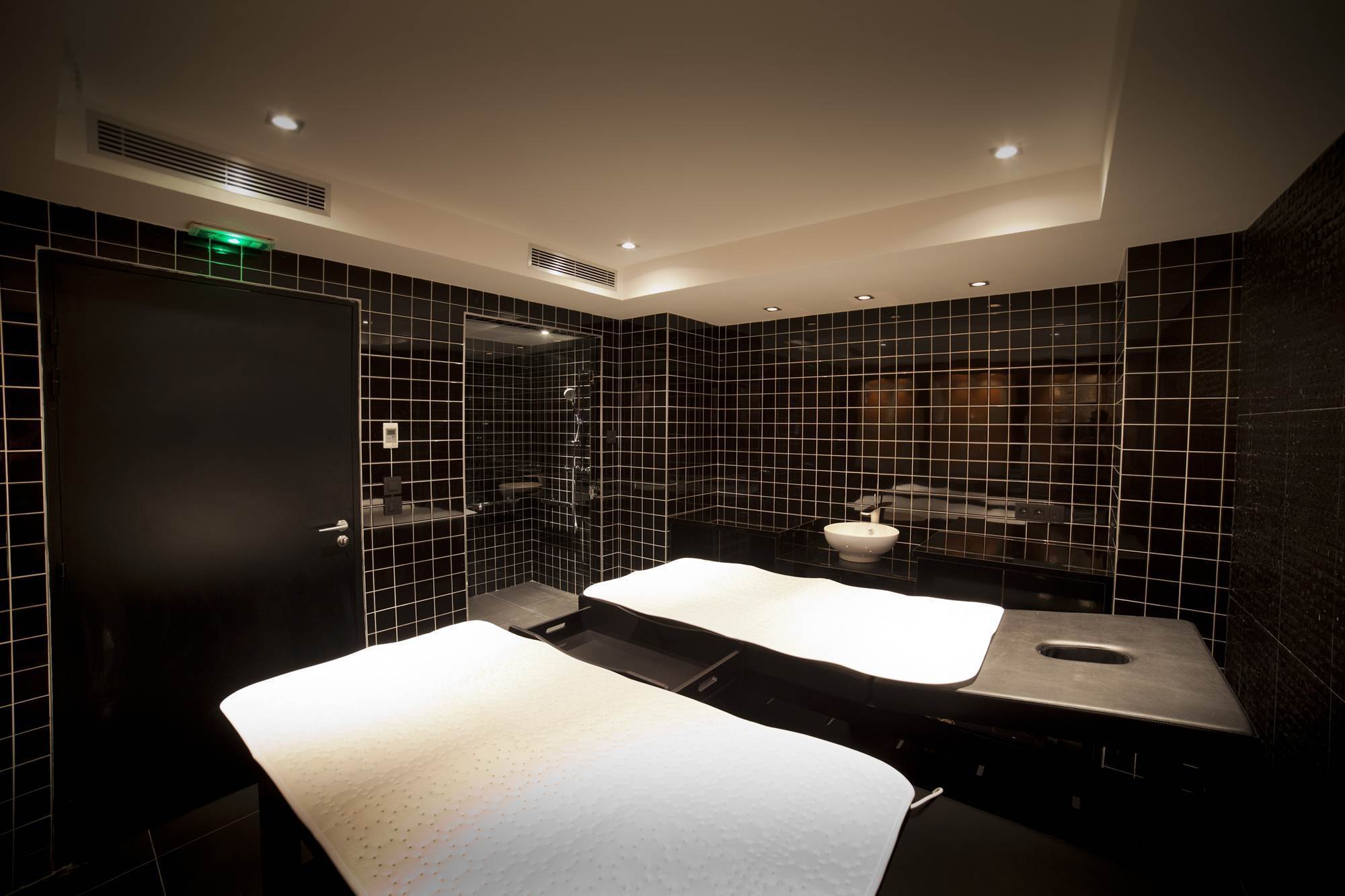 Platine Hotel Parigi